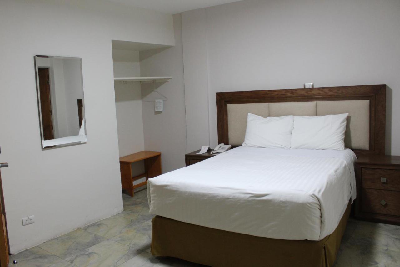 Hotel Adriana Hidalgo del Parral Esterno foto