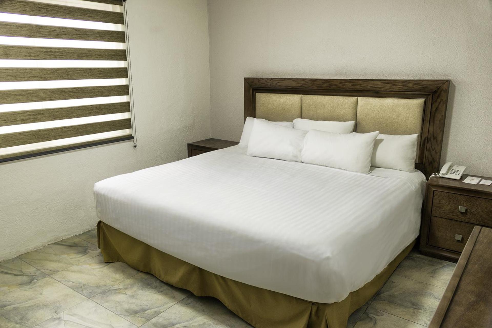 Hotel Adriana Hidalgo del Parral Esterno foto