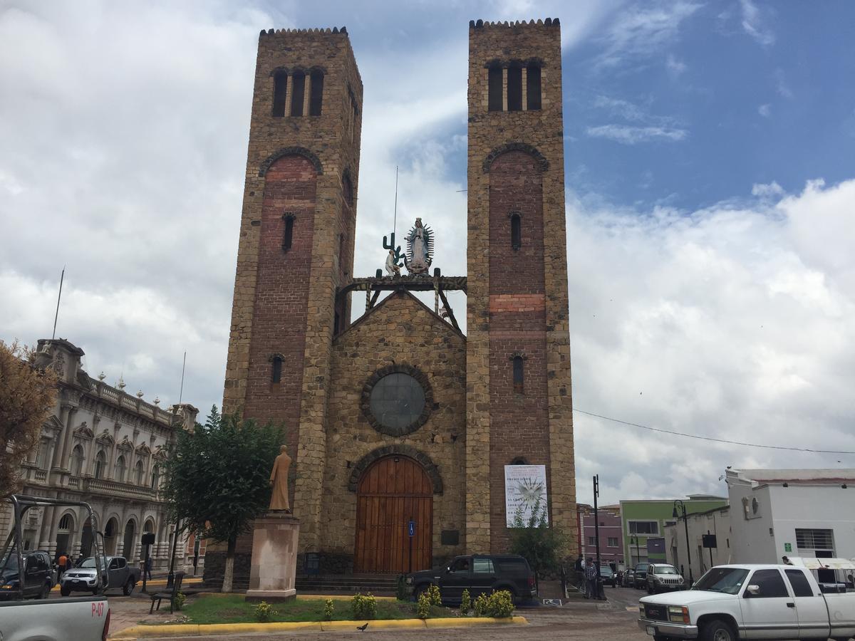Hotel Adriana Hidalgo del Parral Esterno foto