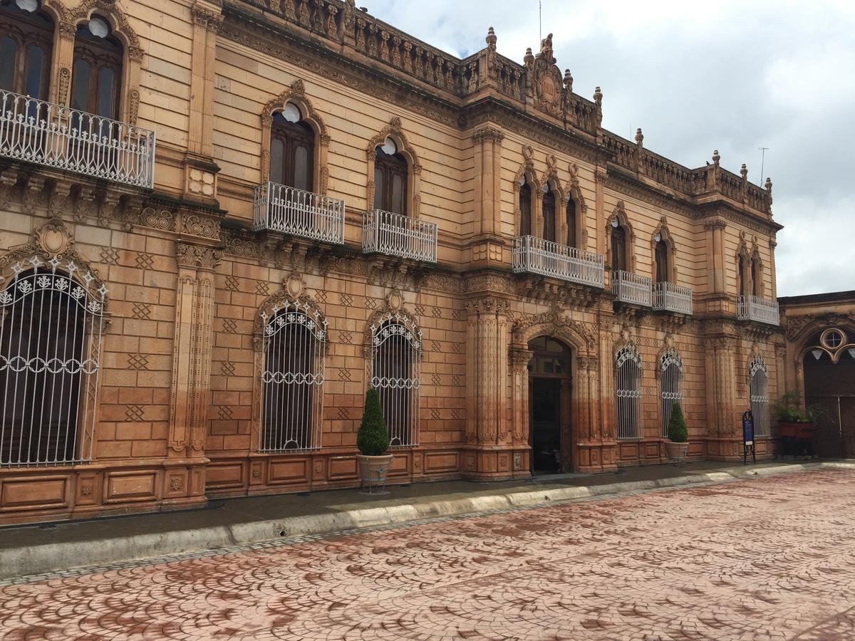 Hotel Adriana Hidalgo del Parral Esterno foto